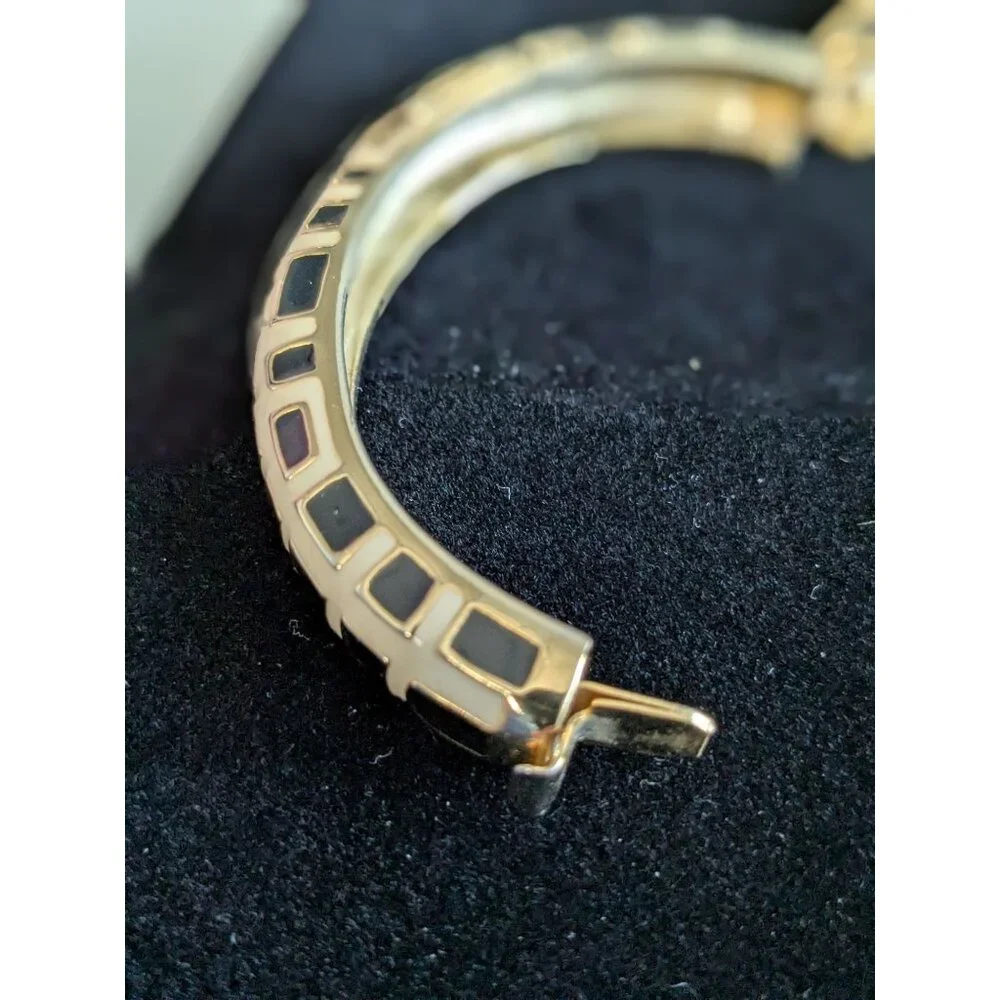 Gold-Tone Giraffe Design Hinged Bracelet size 6.5 with Black & White Enamel Deta - Picture 11 of 13